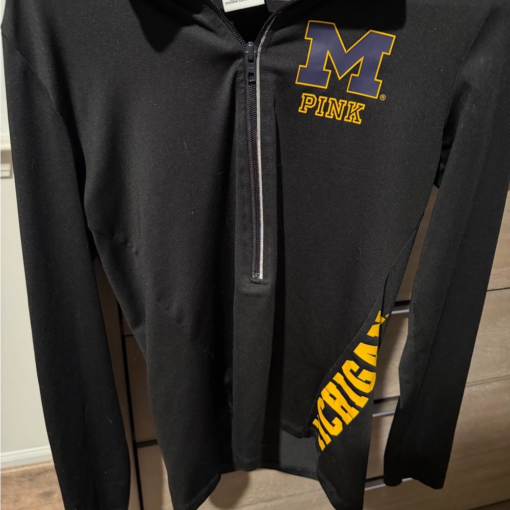 PINK Victoria's Secret Black and Yellow Pullover Michigan - size medium